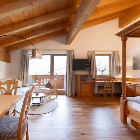 Stubaierhof Hotell 4*