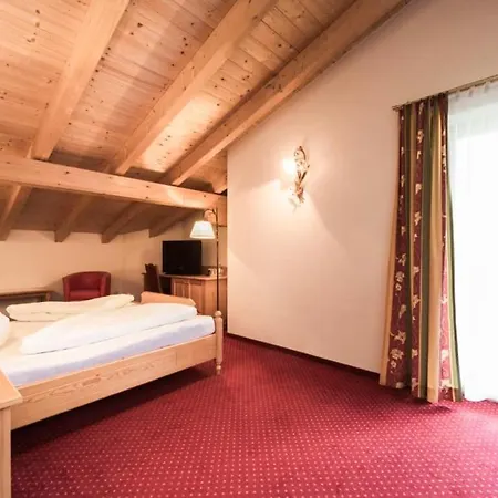 Hotell Stubaierhof 4*