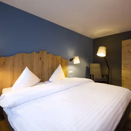 Отель Stubaierhof 4*
