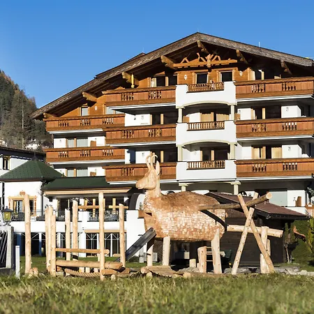 Stubaierhof 4* Нойштифт-им-Штубайталь