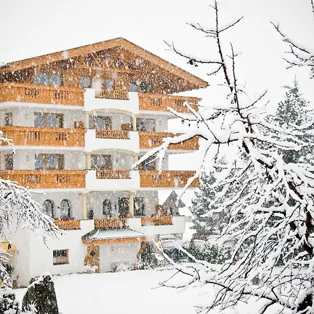 Отель Stubaierhof 4*