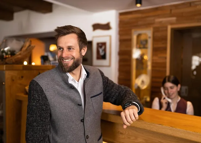 斯图拜尔霍夫酒店 4* 施图拜河谷新施蒂夫特