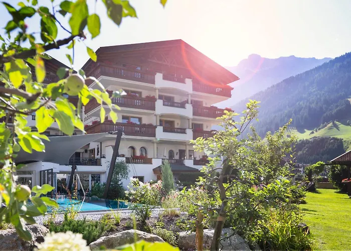 Stubaierhof Hotel 4*